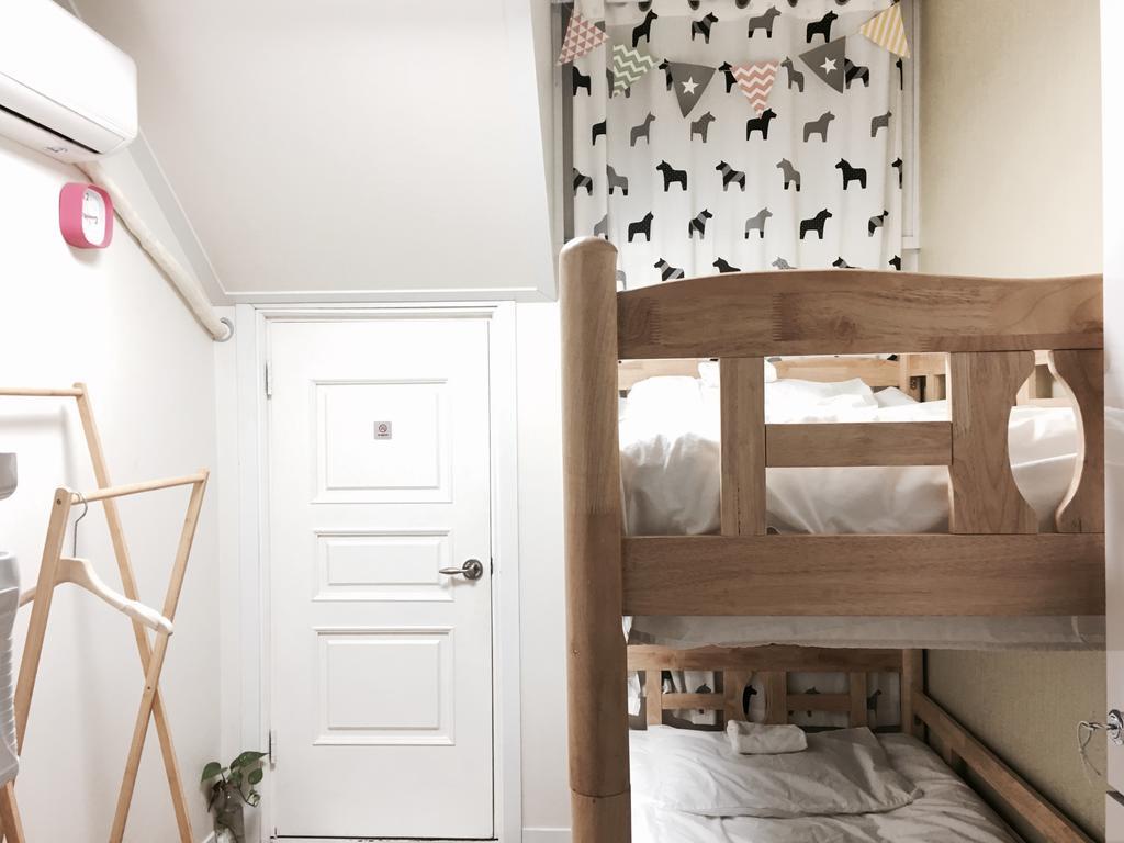 Hongdae Nanu Kpop Guest house 2*