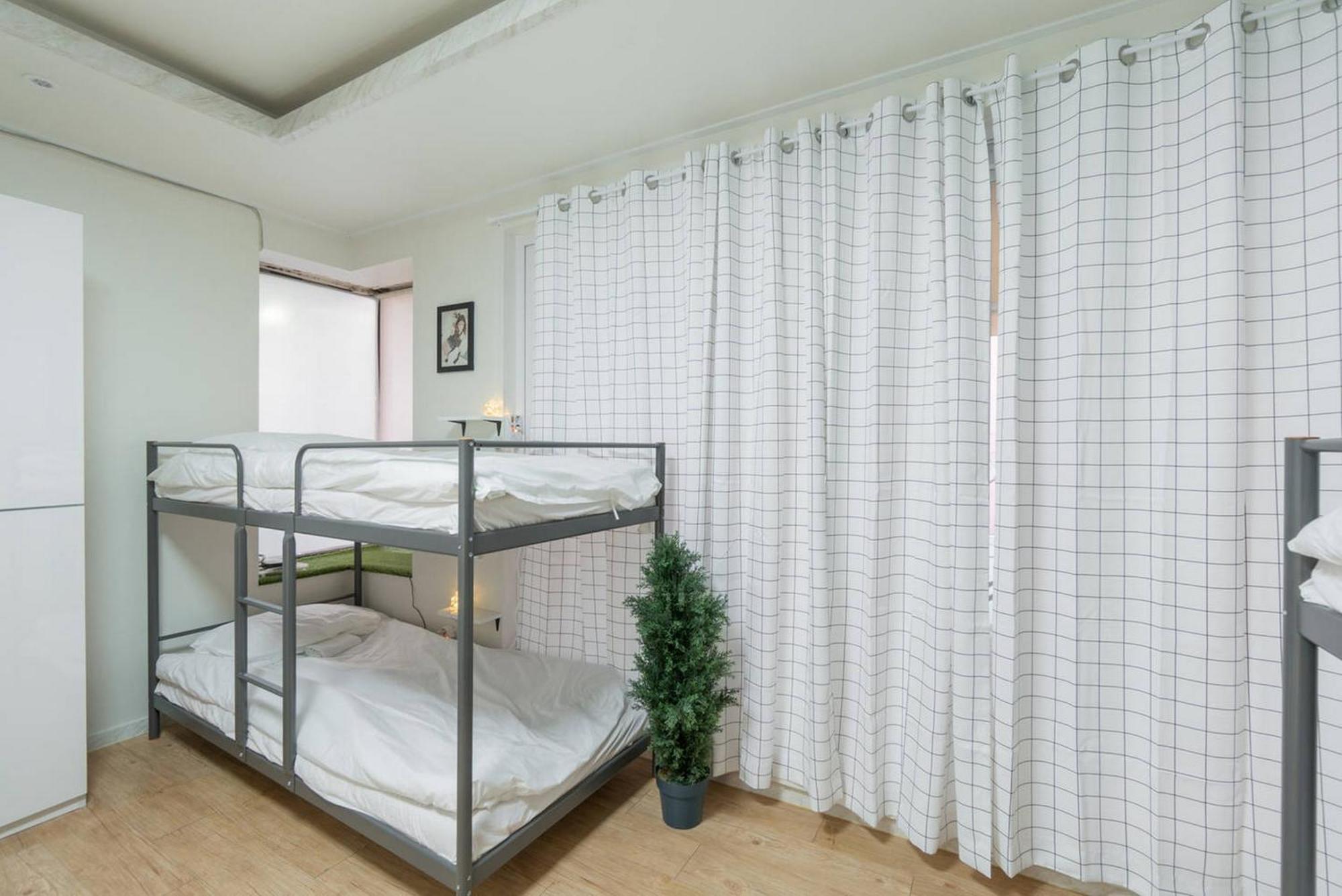 Hongdae Nanu Kpop Guest house 2*